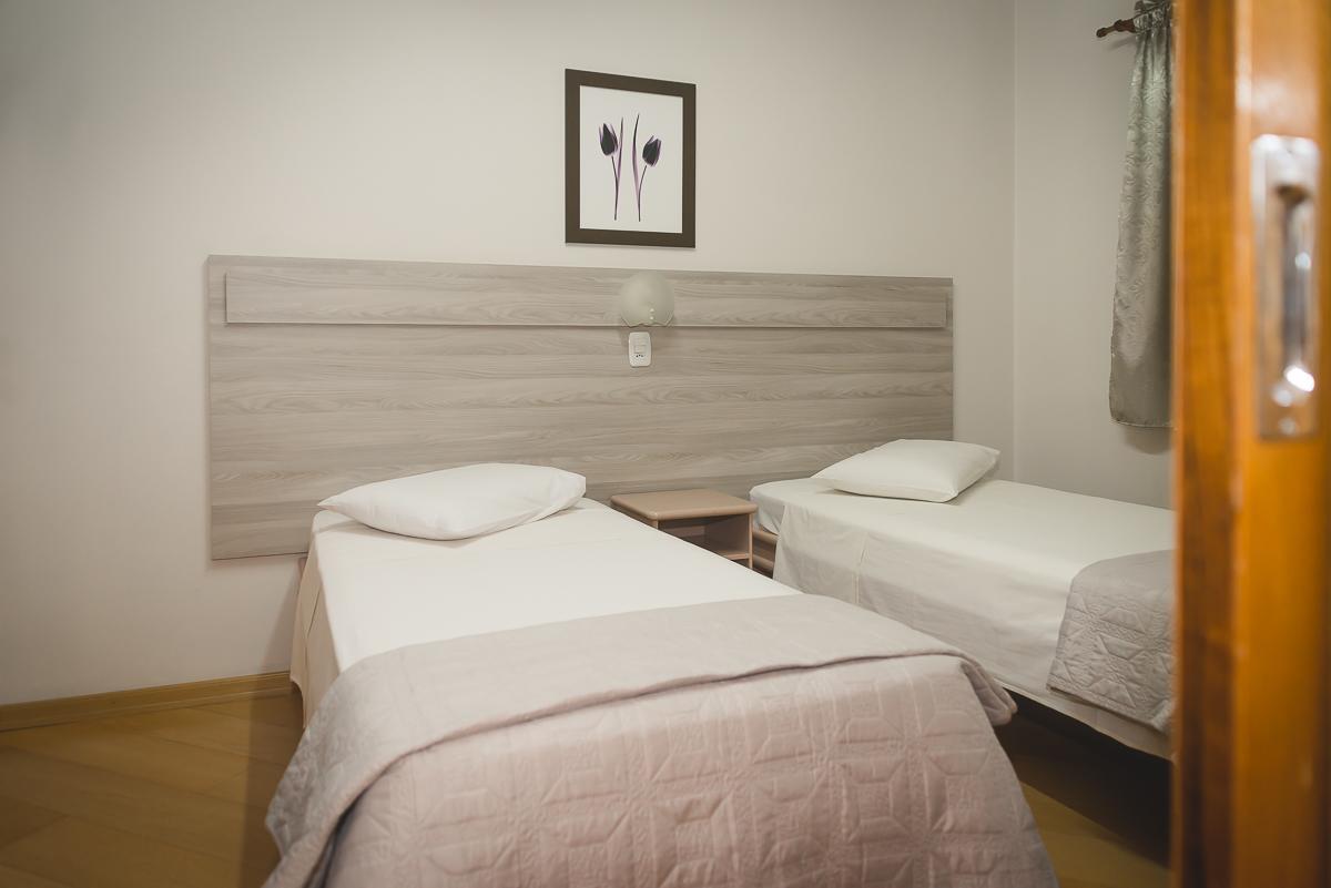 Hotel Pallis Ерешін Екстер'єр фото