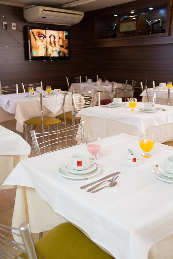 Hotel Pallis Ерешін Екстер'єр фото